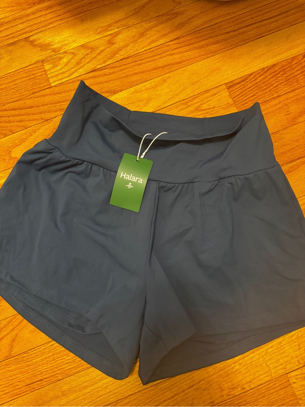 HALARA Softly Zero Airy Super High Waisted Cool Touch Yoga Shorts 3in (2 pairs) - Picture 3 of 5